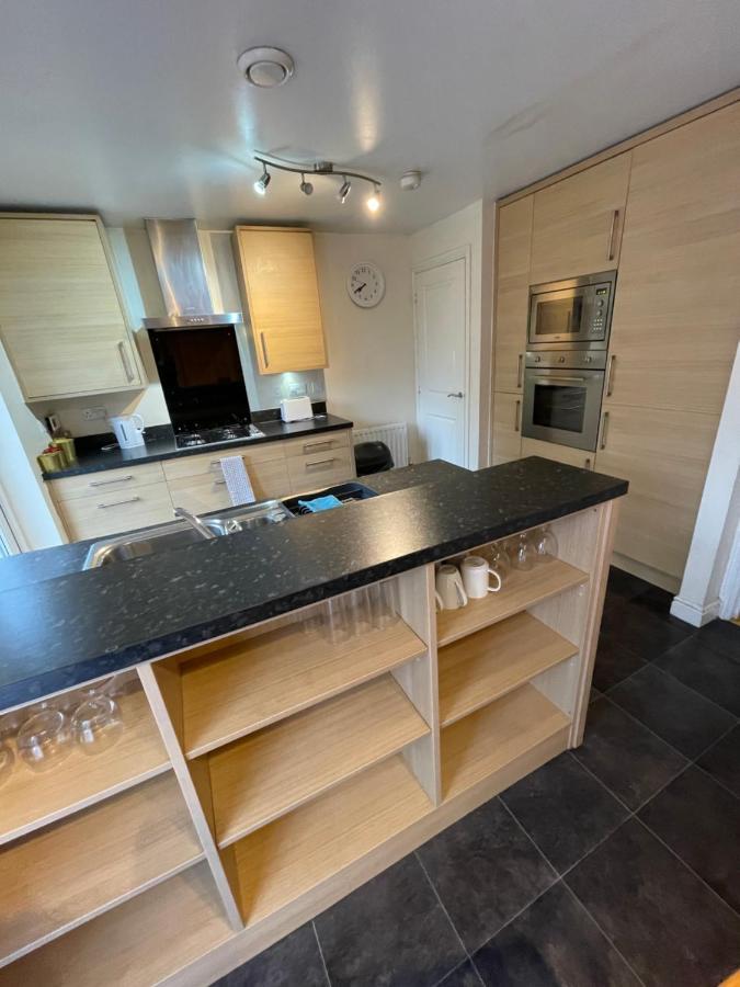 Holiday Home In Cardiff. Sleeps 6 Exteriör bild