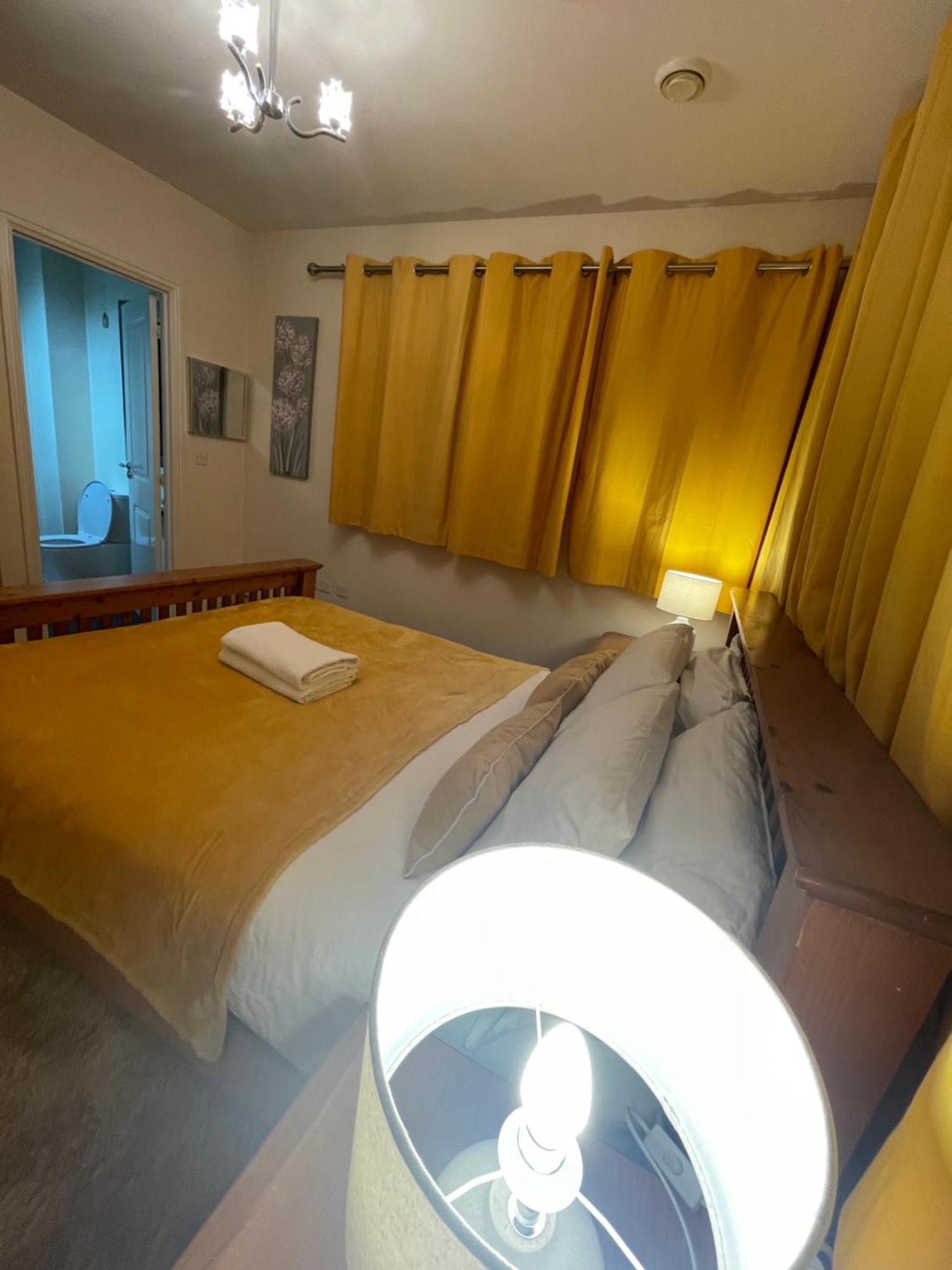 Holiday Home In Cardiff. Sleeps 6 Exteriör bild